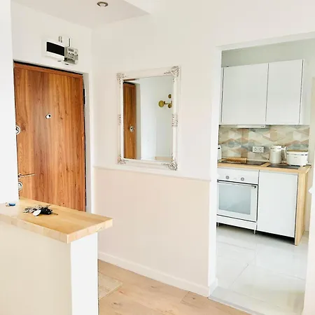 Serendipity I Elegant At Sala Palatului *