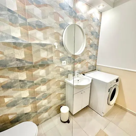 Serendipity I Elegant At Sala Palatului *