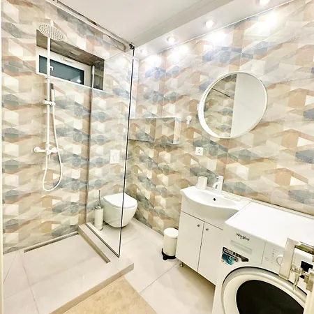 Апартаменты Serendipity I Elegant At Sala Palatului *