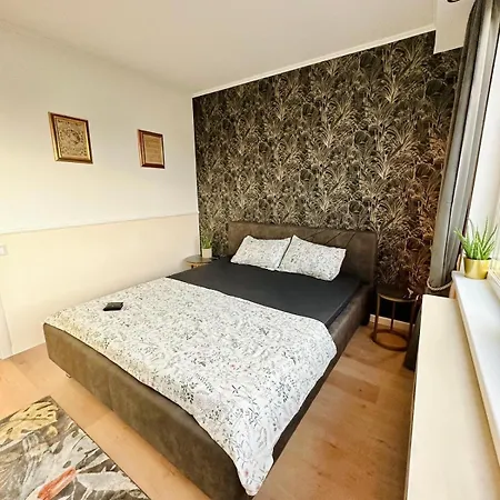 Serendipity I Elegant At Sala Palatului * Бухарест