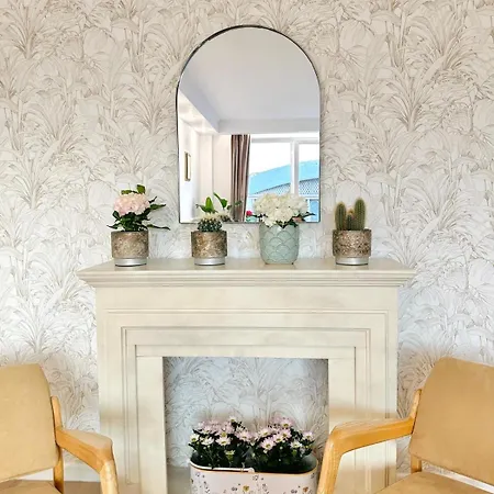 Serendipity I Elegant At Sala Palatului Βουκουρέστι